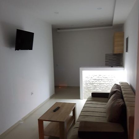 Avdiu Apartment Ulcinj Esterno foto