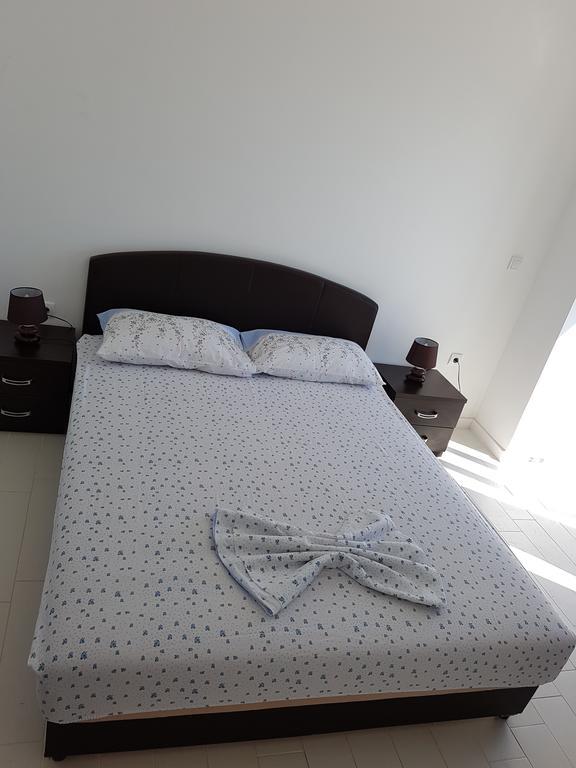 Avdiu Apartment Ulcinj Esterno foto