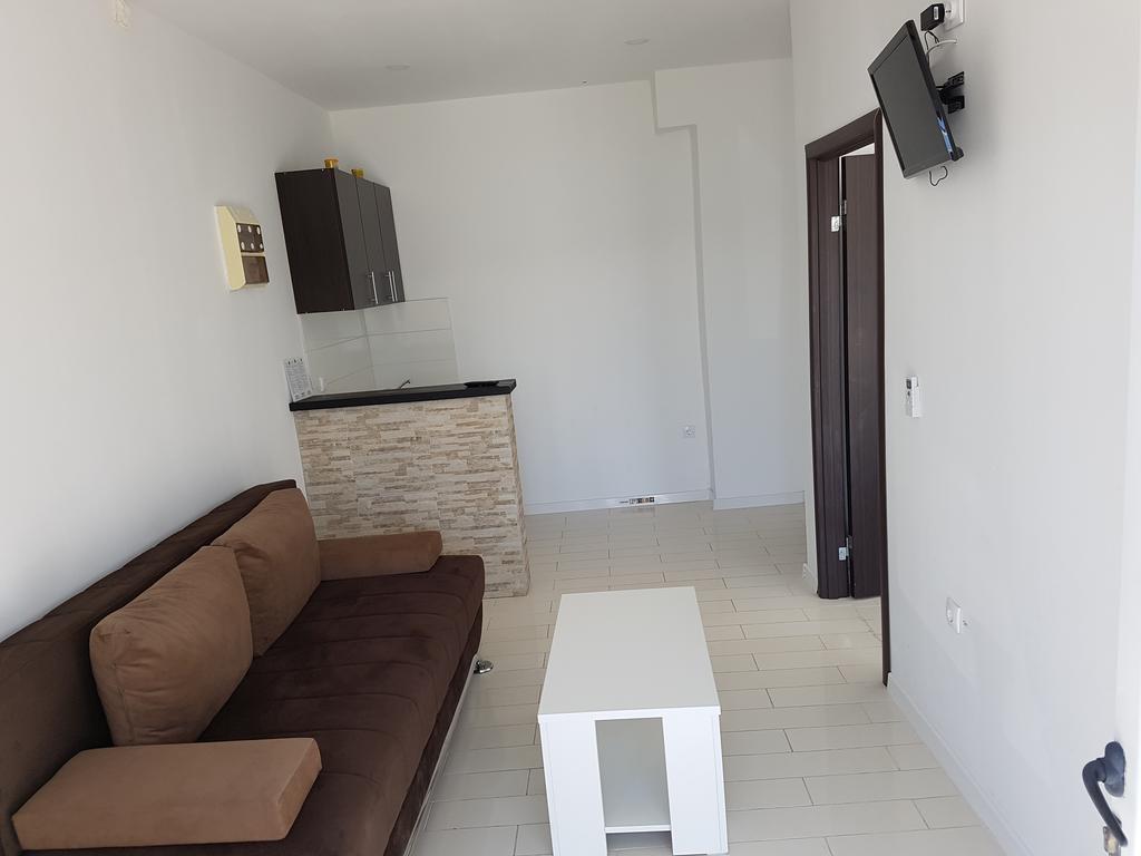 Avdiu Apartment Ulcinj Esterno foto