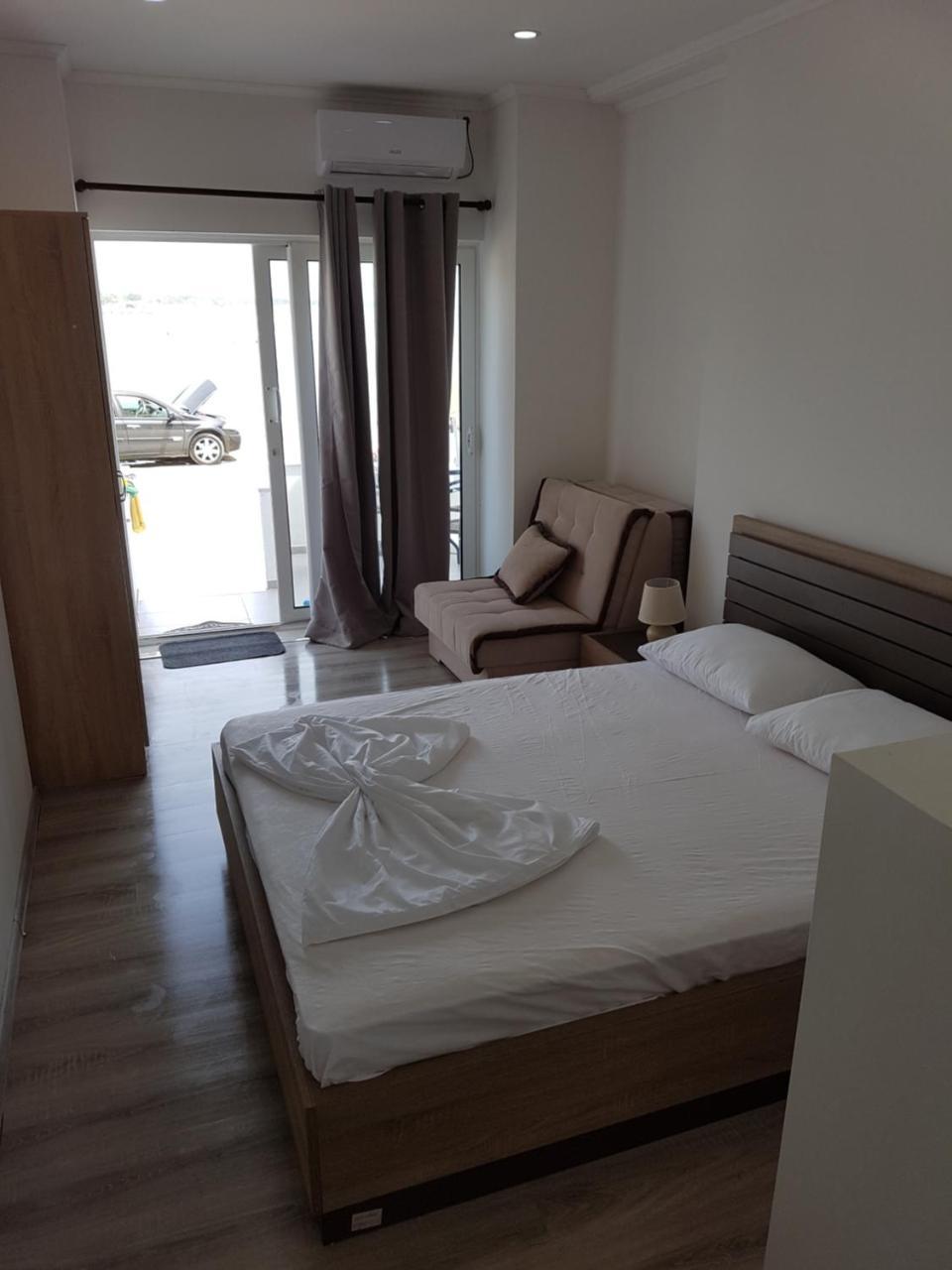 Avdiu Apartment Ulcinj Esterno foto