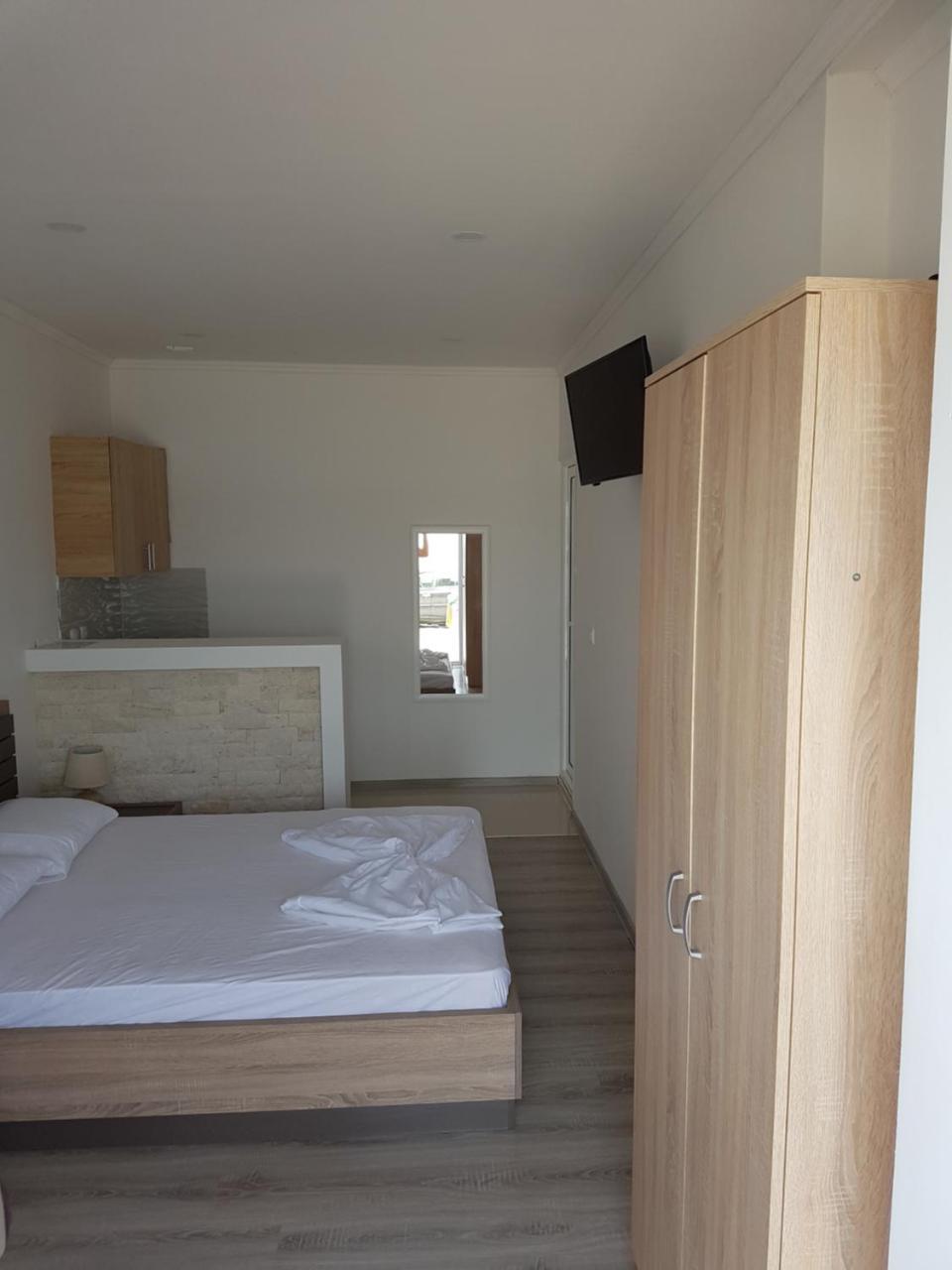 Avdiu Apartment Ulcinj Esterno foto